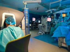 التخصصي بجدة يجري أول عملية زراعة كبد كاملة بالروبوت في المنطقة الغربية