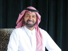 يرقد على السرير الأبيض المستشار الدكتور عبدالعزيز الزير أثر وعكة صحية المت به،