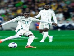 منتخب السعودية يفقد سعود عبد الحميد أمام اليابان