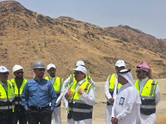 وكيل وزارة البيئة والمياه والزراعة للمياه يتفقد مشاريع المياه والزراعة بمحافظة الليث ويشيد بالمزرعة التجريبية وسد وادي الليث