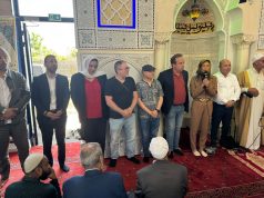 عمدة مدينة درانسي السيدة تزور المركز الثقافي الإسلامي بمدينة درانسي للإطمئنان على سلامة المسلمين