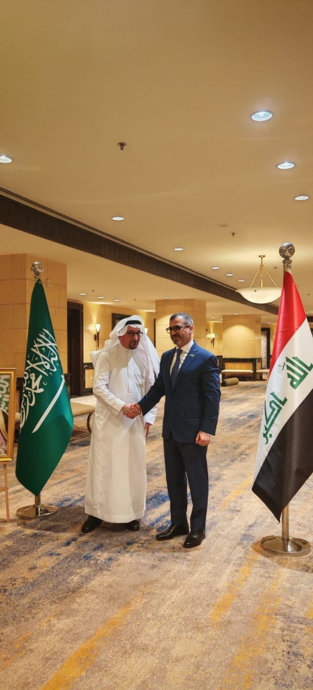 6fe550d6-5395-44d0-b96e-ec5610eba5fa