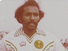 الكابتن عيسى خواجي في ذمة الله تعالى