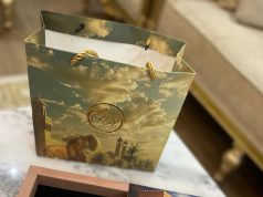 هي علامة سعودية تجمع بين الفخامة والتراث، متخصصة في مجموعة عطور فاخرة.