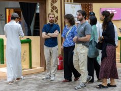 حضور لافت للسياح والعائلات الأجنبية في المزاد الدولي لمزارع إنتاج الصقور 2025