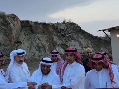 المالكي… يفتتح معرض” قطاف الطائف”