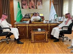 مدير عام تعليم الطائف يناقش مع شركة تتكو الخدمات التقنية في المدارس