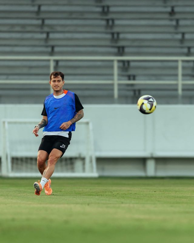 WhatsApp Image 2025-11-27 at 21.04.45