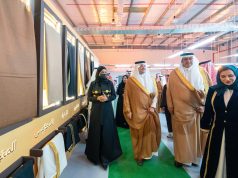 سمو محافظ الأحساء يدشّن مصنع الماهود للبشت الحساوي