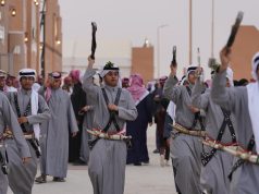 الفنون الشعبية والعرضة تزيّن مشاركة إمارة الباحة في مهرجان الملك عبدالعزيز للإبل