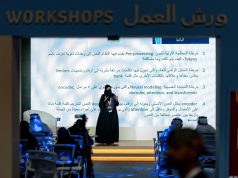 في ورشة بمعرض جدة للكتاب 2025 القحطاني: محاولات الترجمة الآلية تعود إلى 80 عامًا