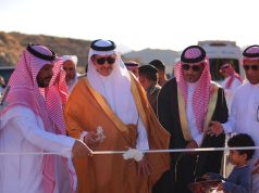 محافظ أضم يفتتح مهرجان الإبل والحرف اليدوية