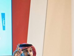 الشاعر وهج الحاتم يدشّن ديوانه الجديد «وهج المشاعر» في معرض الكتاب وسط حضور لافت