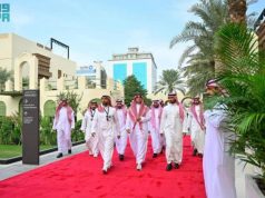 محافظ جدة يزور مقر «البحر الأحمر السينمائي»