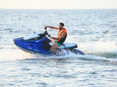 الأمير محمد بن عبدالعزيز يطلق فعاليات شاطئ “جيدانة” ضمن مهرجان جازان 2026