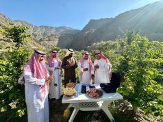 محافظ قلوة يطلق مسابقة “محصول التميز” لدعم مزارعي البن بالباحة