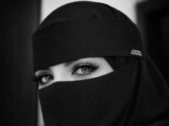 حين يتكلم الصمت