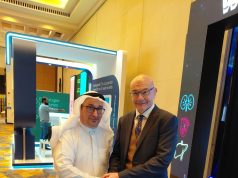 شبيه رئيس الإتحاد الدولي لكرة القدم يظهر في مؤتمر الشرق الأوسط للغدد والسكري والسمنة