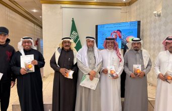 الثقفي يدشن روايته ( فجر ) بجمعية أدبي الطائف