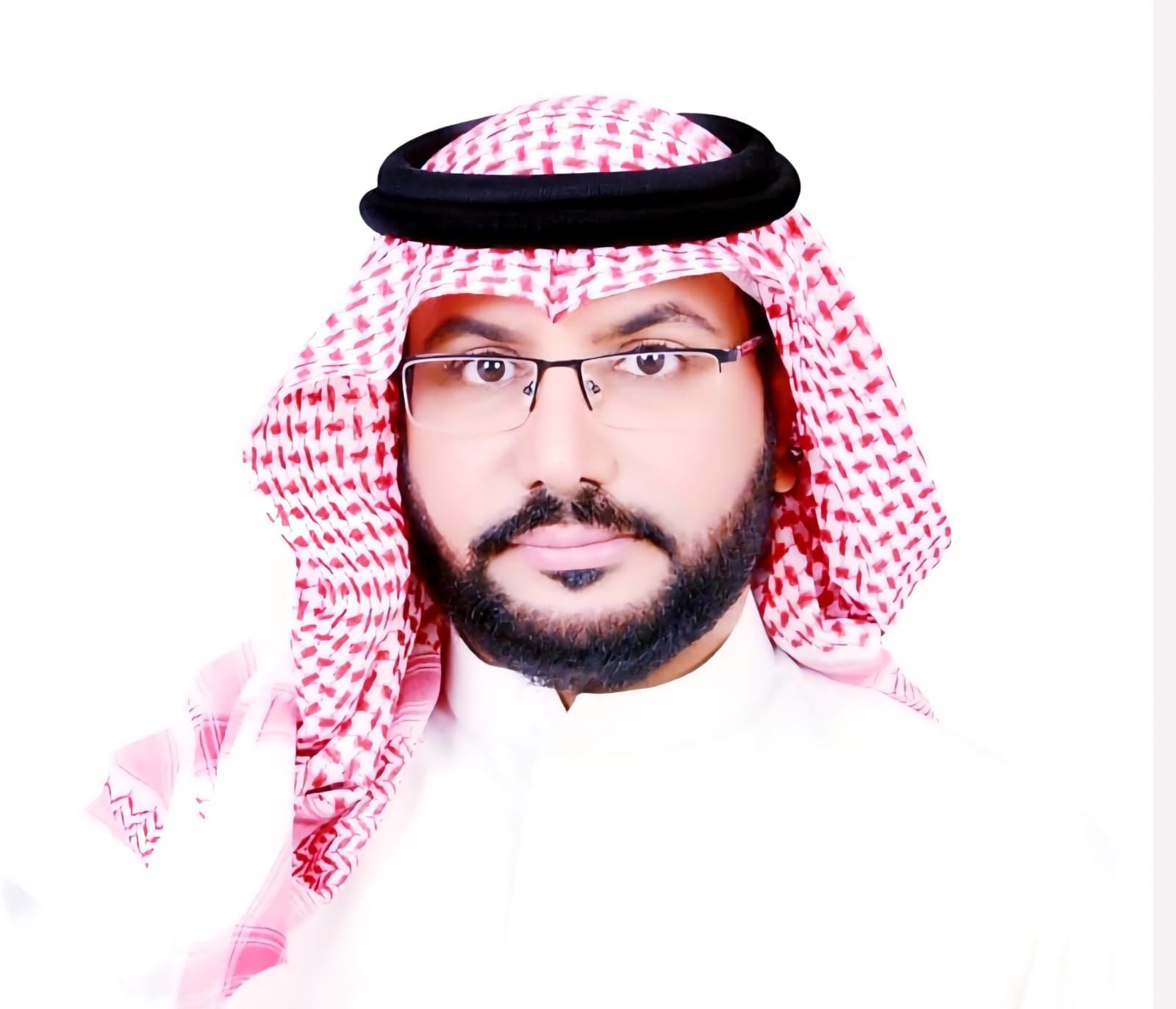 إعلامي الثقافة والفنون: وائل سعود العتيبي يتلألأ في سماء الإبداع