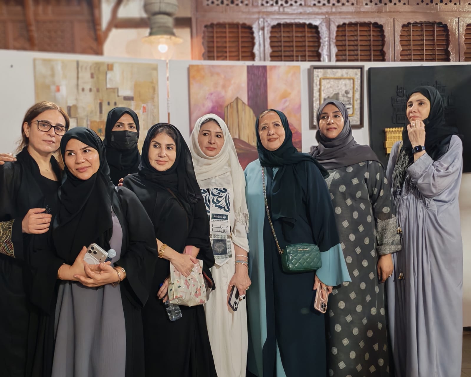 نادي تناغم الفن يشارك في معرض فني بمتحف مدينة الطيبات العالمية للعلوم والمعرفة