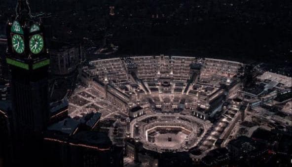 العناية بالمصاحف في المسجد الحرام: أكثر من 30 ألف مصحف وتوفير شامل لمختلف الفئات خلال رمضان