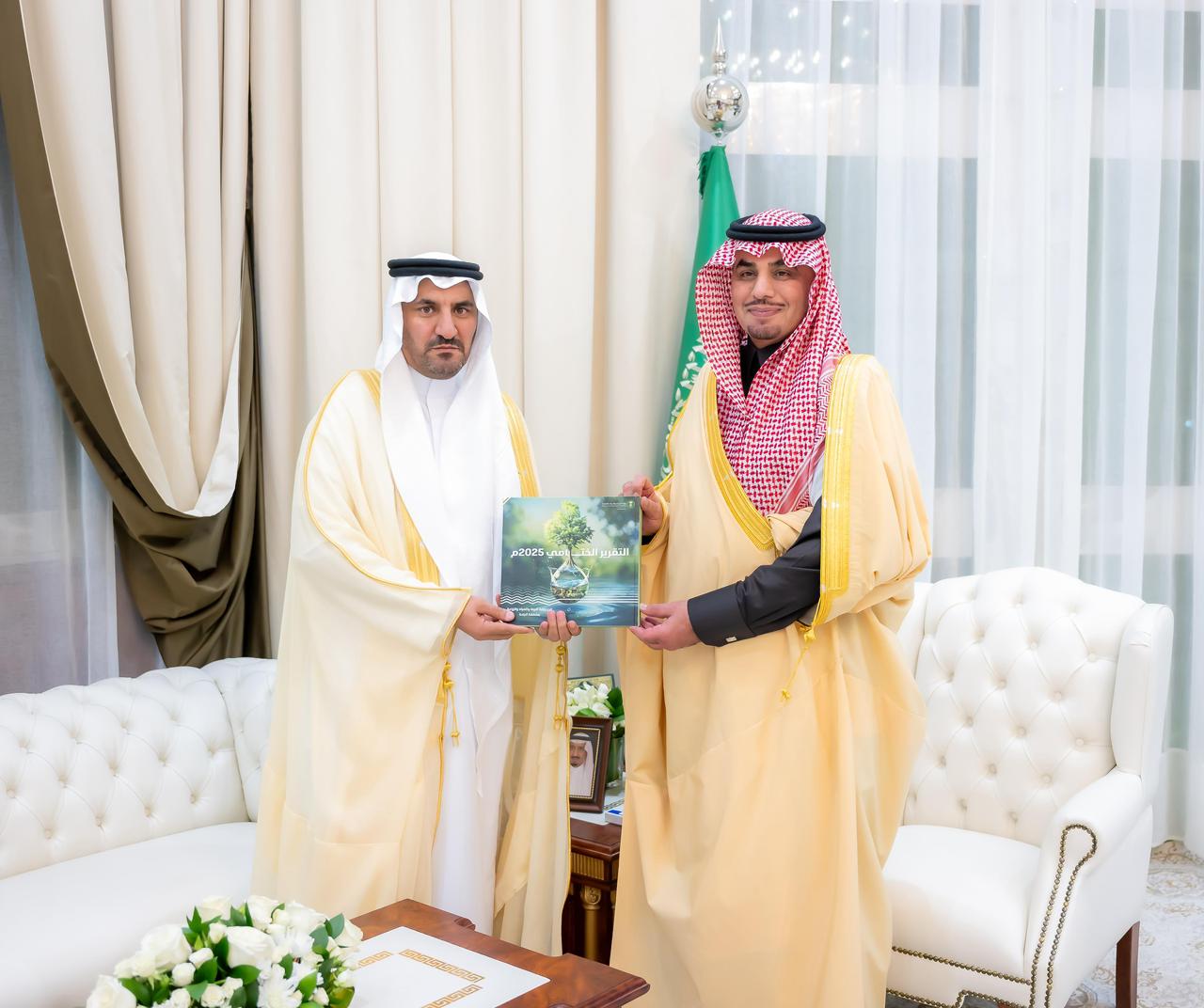 نائب أمير منطقة الباحة يستقبل مدير عام فرع وزارة البيئة والمياه والزراعة بالمنطقة