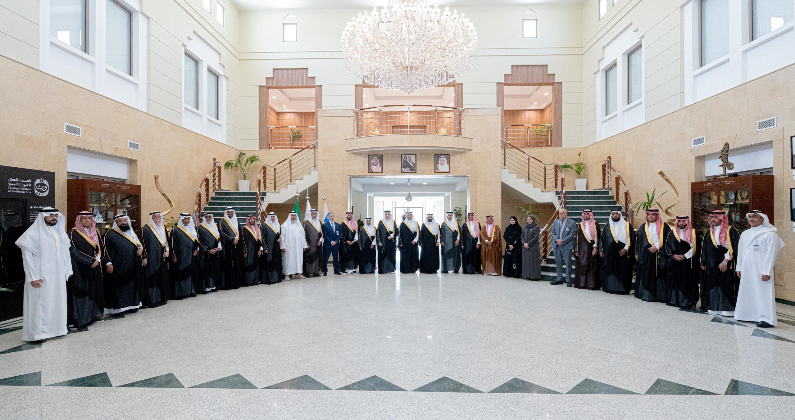 سمو محافظ الأحساء يرعى توقيع 23 اتفاقية لبرنامج المدن الصحية