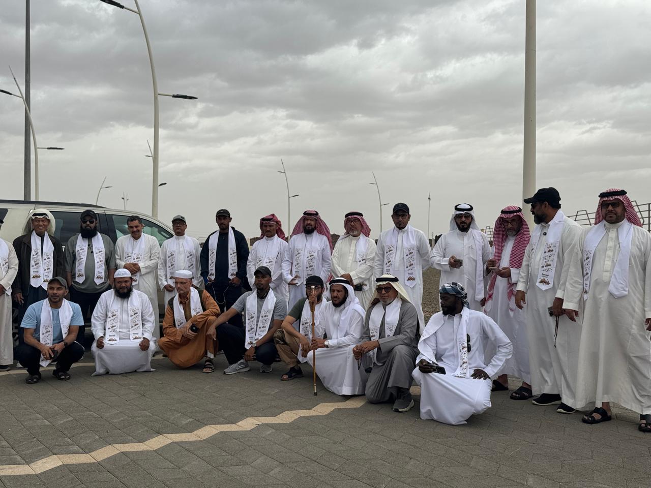 وصول فريق هايكنج مكة إلى الحائط وسط استقبال رسمي ومشاركة وطنية واسعة