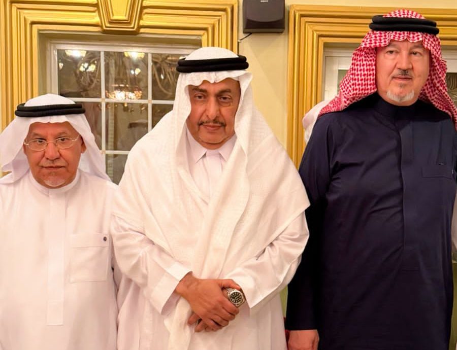 معايدة ديوانية محمد السالم تجمع المحبين والمهنيئن بعيد الفطر السعيد