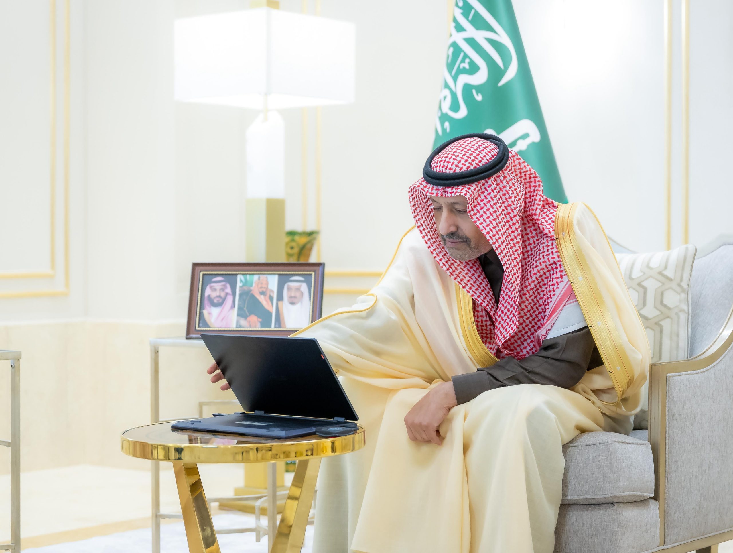 سمو أمير منطقة الباحة يطلق فريق “طوق” التطوعي كأول نموذج وطني للتطوع الهندسي الميداني المدعوم بالمعدات