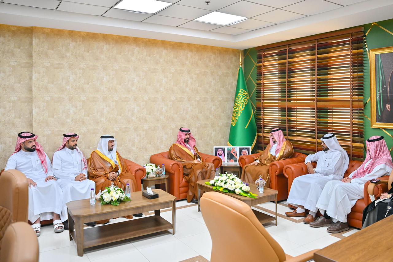أمين منطقة الباحة يستقبل أمين عام اتحاد الغرف السعودية ويؤكد على المقومات الاستثمارية والسياحية للمنطقة