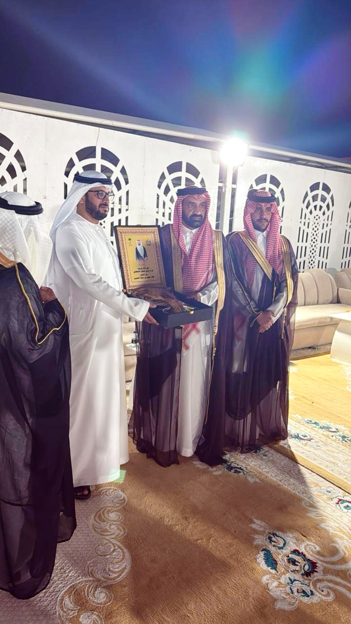 أقام الشيخ حسن بن صالح القحطاني، وابنه الوجيه هزاع بن حسن القحطاني، حفل تسمية حفيدهما، حيث أُطلقت عليه تسمية الشيخ خالد بن حميد بن محيا