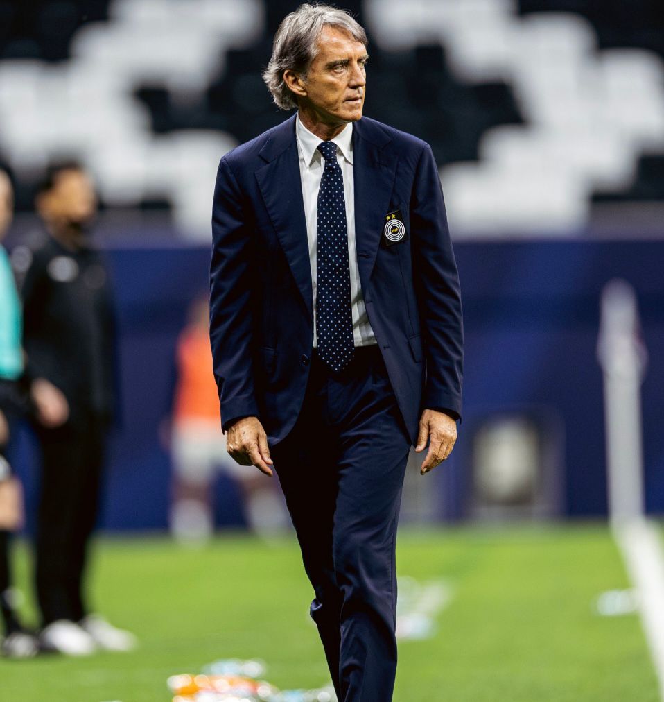 الإيطالي روبرتو مانشيتي   مدرب نادي السد القطري يطلب إقامة حصتين تدريبيتين في جدة استعدادًا لمواجهة الهلال