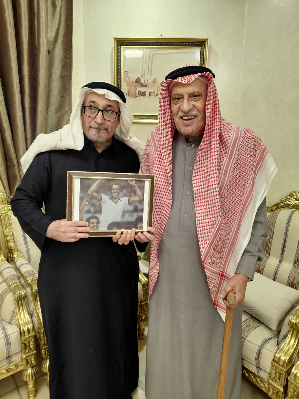 لقاء خاص لصحيفة صدى نيوز اس مع عميد المدربين السعوديين الزياني عن المنتخب السعودي قبل مشاركته في مونديال كأس العالم