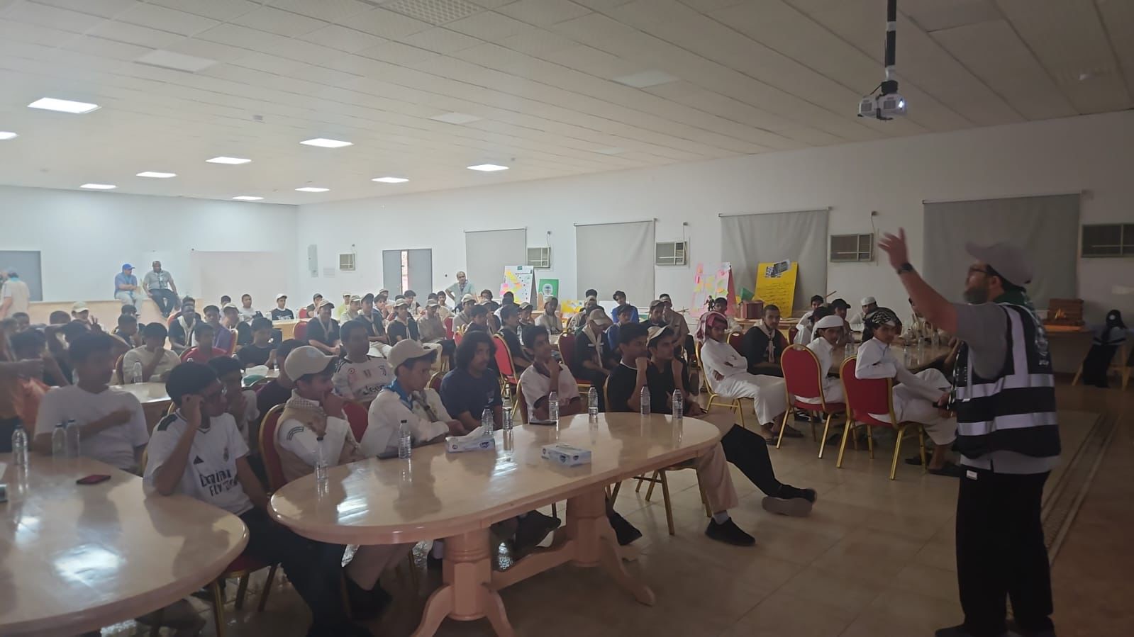 تعليم الطائف أكثر من 100 كشافة للمشاركة في خدمة ضيوف الرحمن 