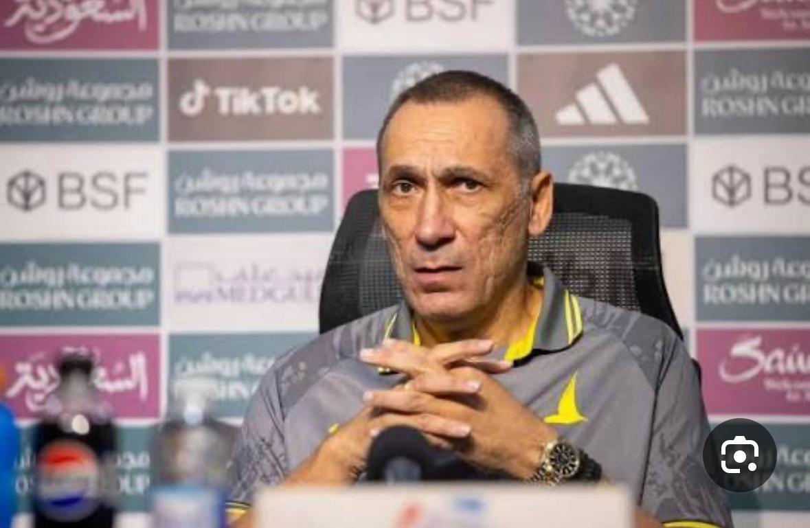 اليوناني دونيس مدربا للمنتخب السعودي في المونديال 