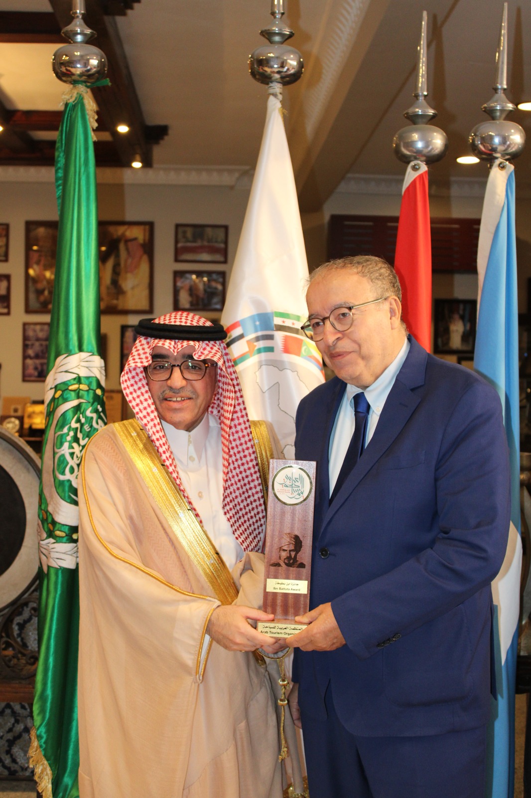 المنظمة العربية للسياحة تكرم عدداً من الشخصيات المؤثرة في مجال السياحة والسفر بجائزة ابن بطوطة لعام 2026 من عدة دول عربية