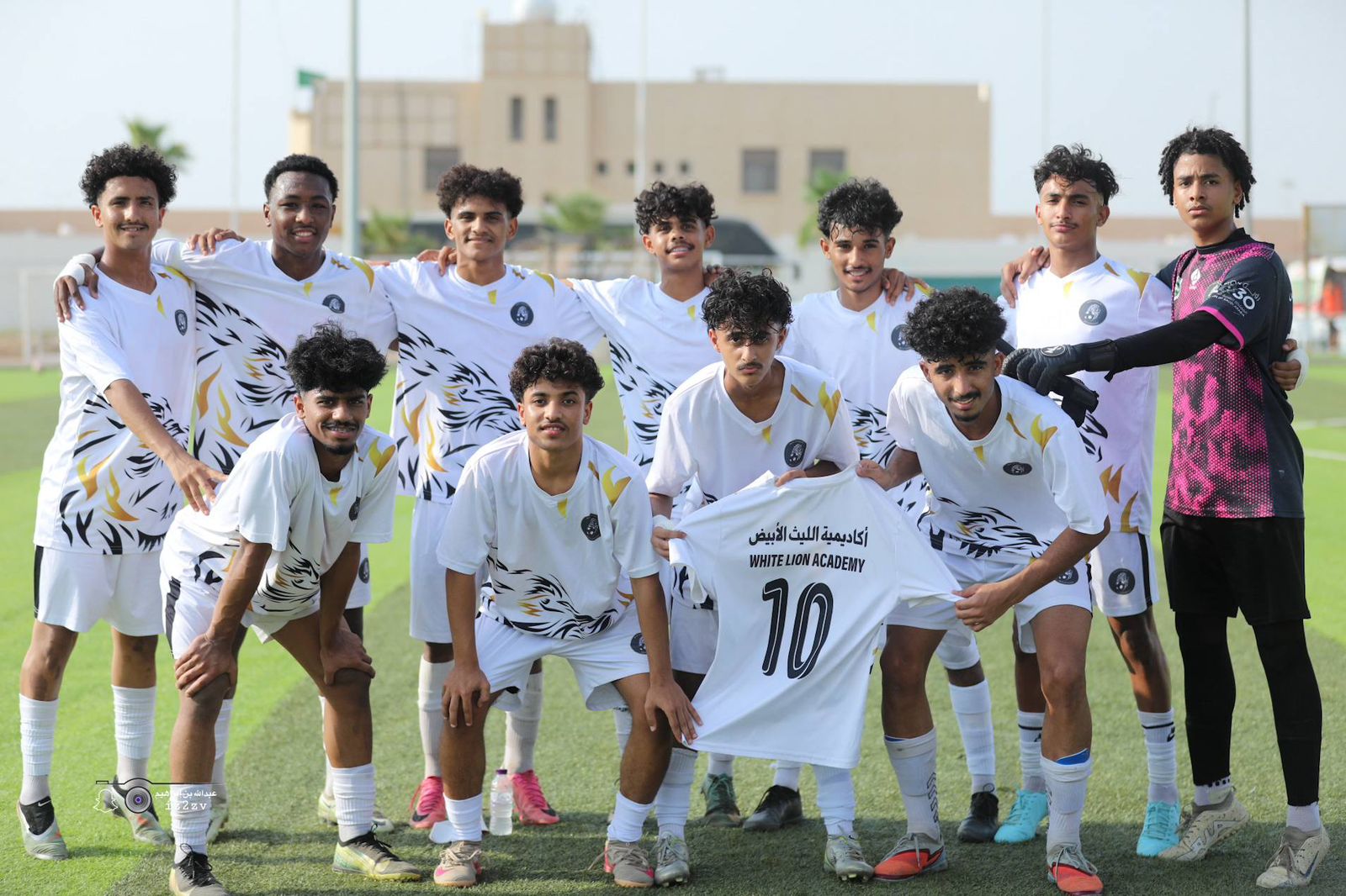 زئير “الليث الأبيض” يزلزل الميادين بسباعية تاريخية وصعودٌ للمجد بجهود ذاتية