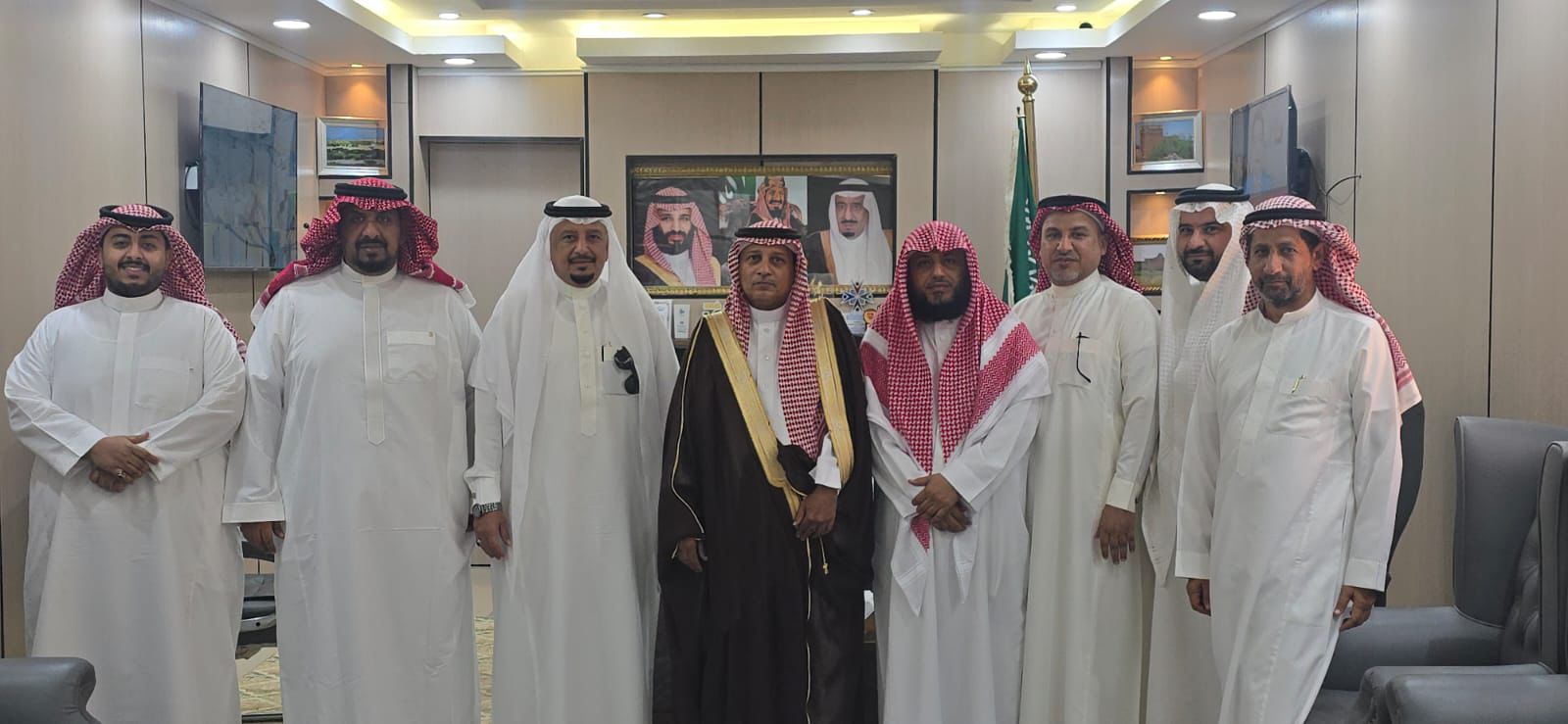 رئيس مركز الشقيري يستقبل جمعية الخدمات الإنسانية