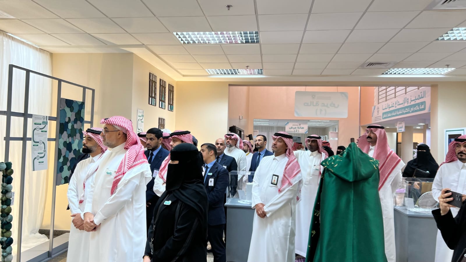 الكلية التقنية للبنات بحفرالباطن تطلق معرض وجهة 2026 مواكبةً لعام الذكاء الاصطناعي