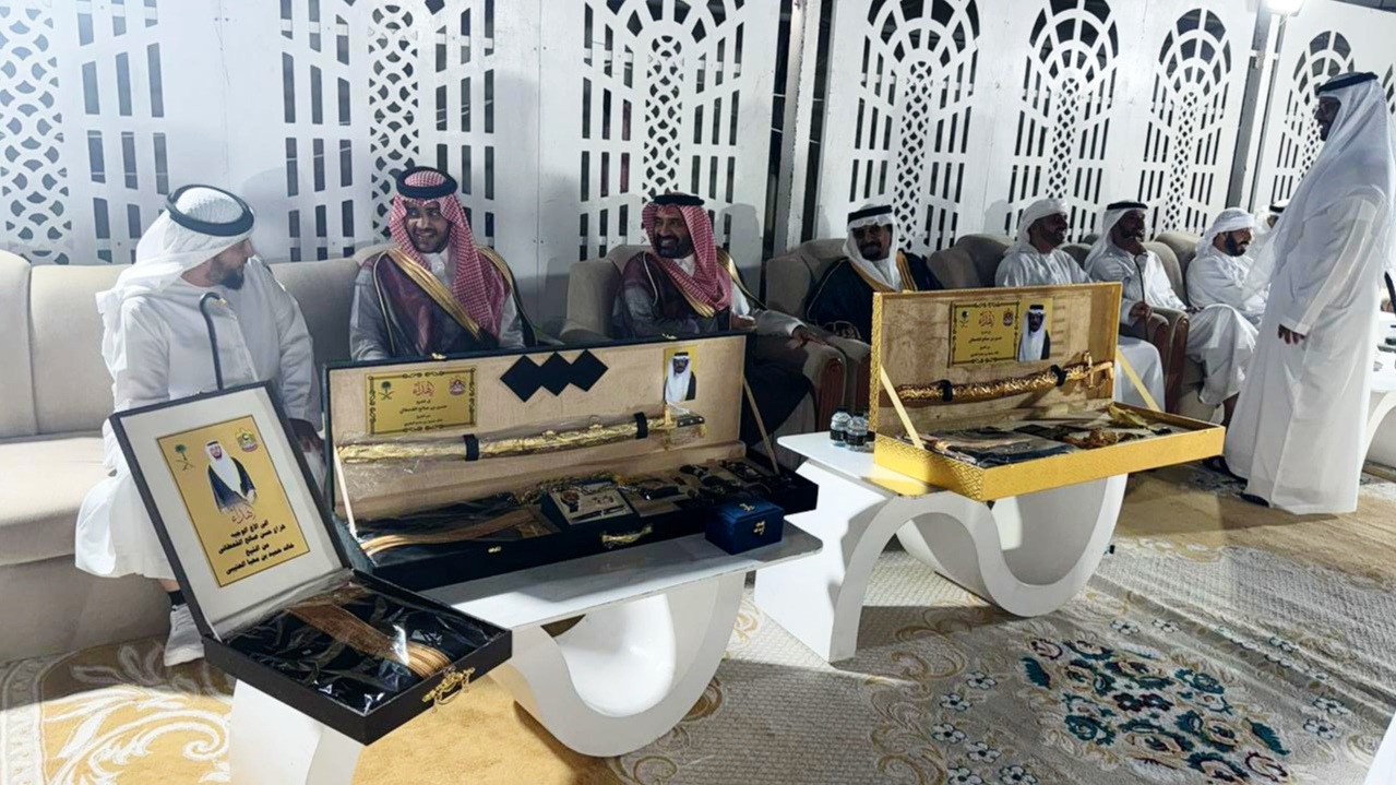 أقام الشيخ حسن بن صالح القحطاني، وابنه الوجيه هزاع بن حسن القحطاني، حفل تسمية حفيدهما، حيث أُطلقت عليه تسمية الشيخ خالد بن حميد بن محيا