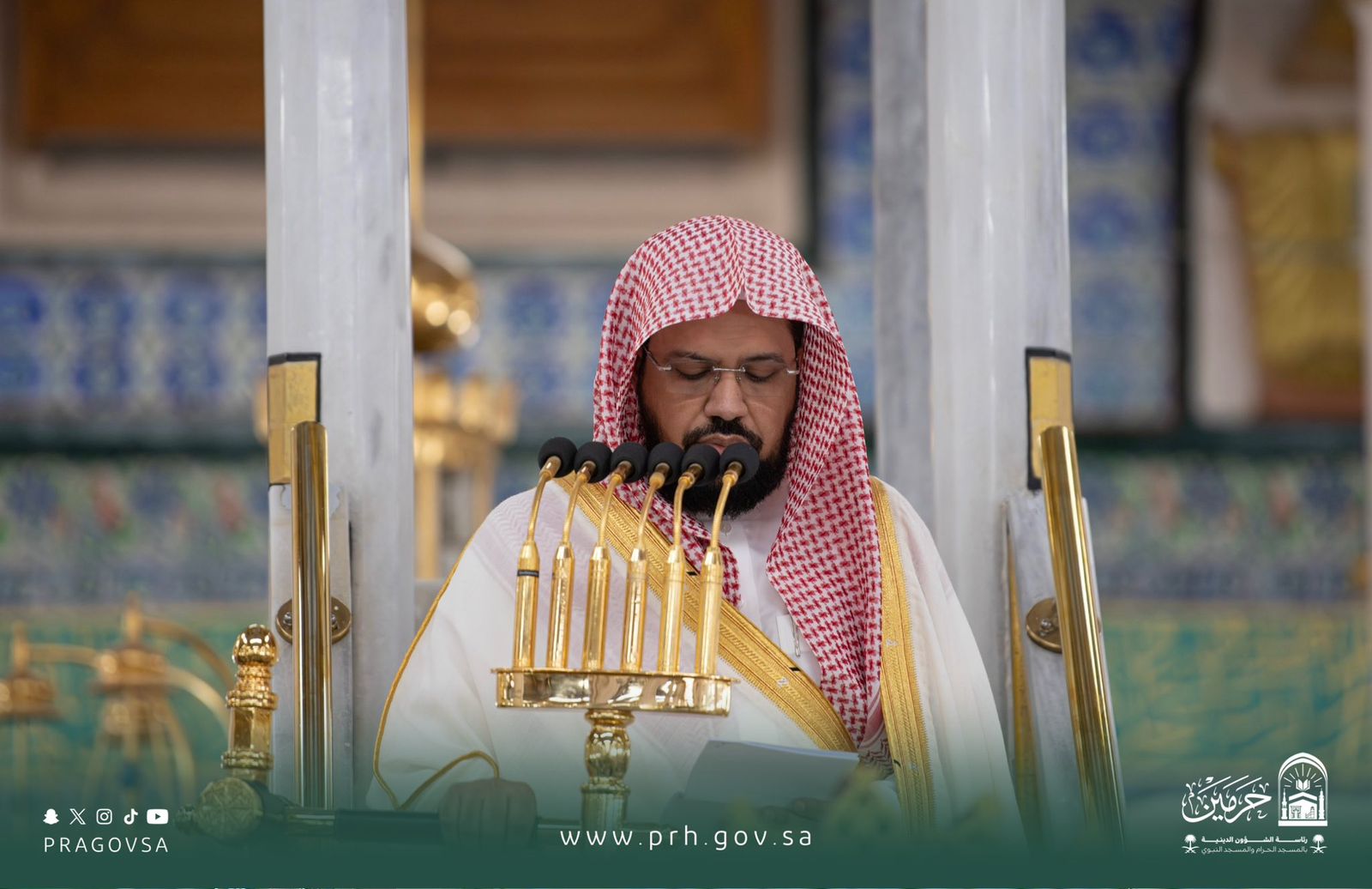 الحذيفي يؤم المصلين لصلاة الجمعة بالمسجد النبوي الشريف 