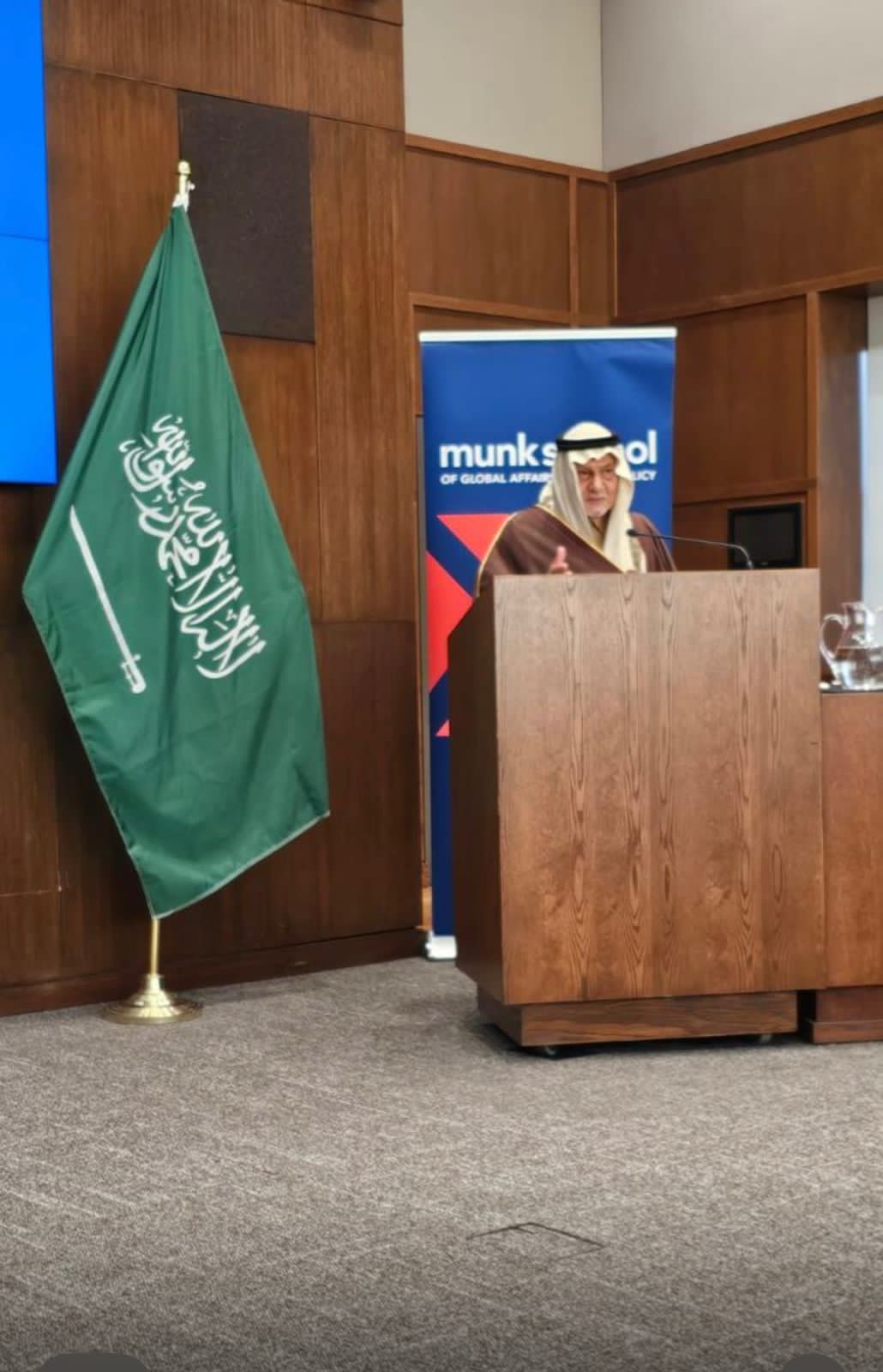 تركي الفيصل: العالم يمر بمرحلة اضطراب استراتيجي تتطلب إصلاح النظام الدولي