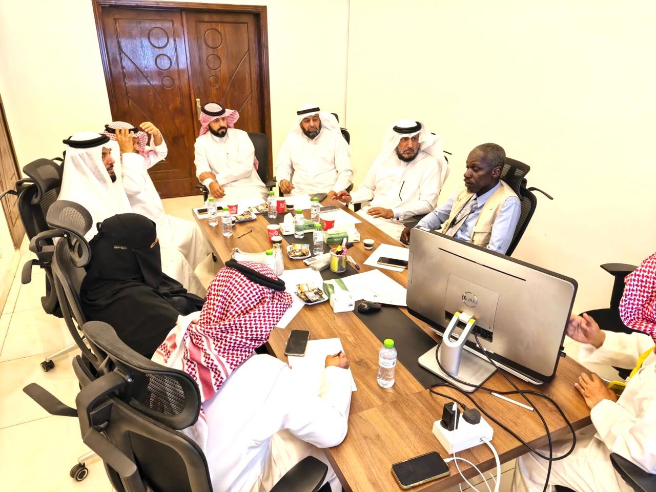 اللجنة العليا لمركز إثراء تجربة الحاج تعقد اجتماعها التحضيري الثاني