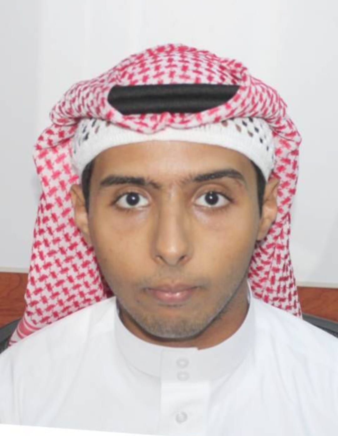 إلى كل من وقف بجانبي 