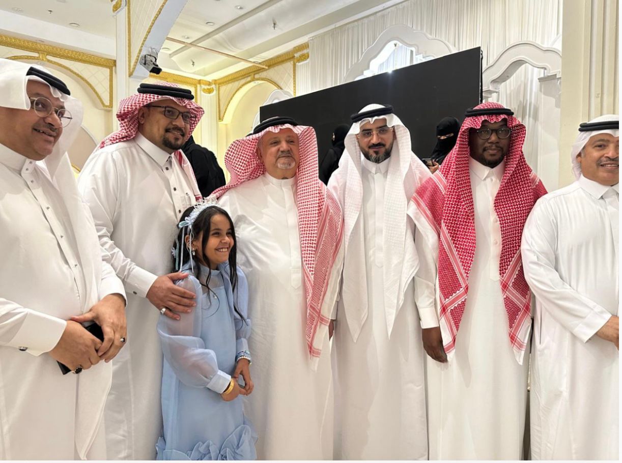 جدة تحتفي بتدشين نادي الريادة الأدبية وسط حضور نخبة المثقفين 