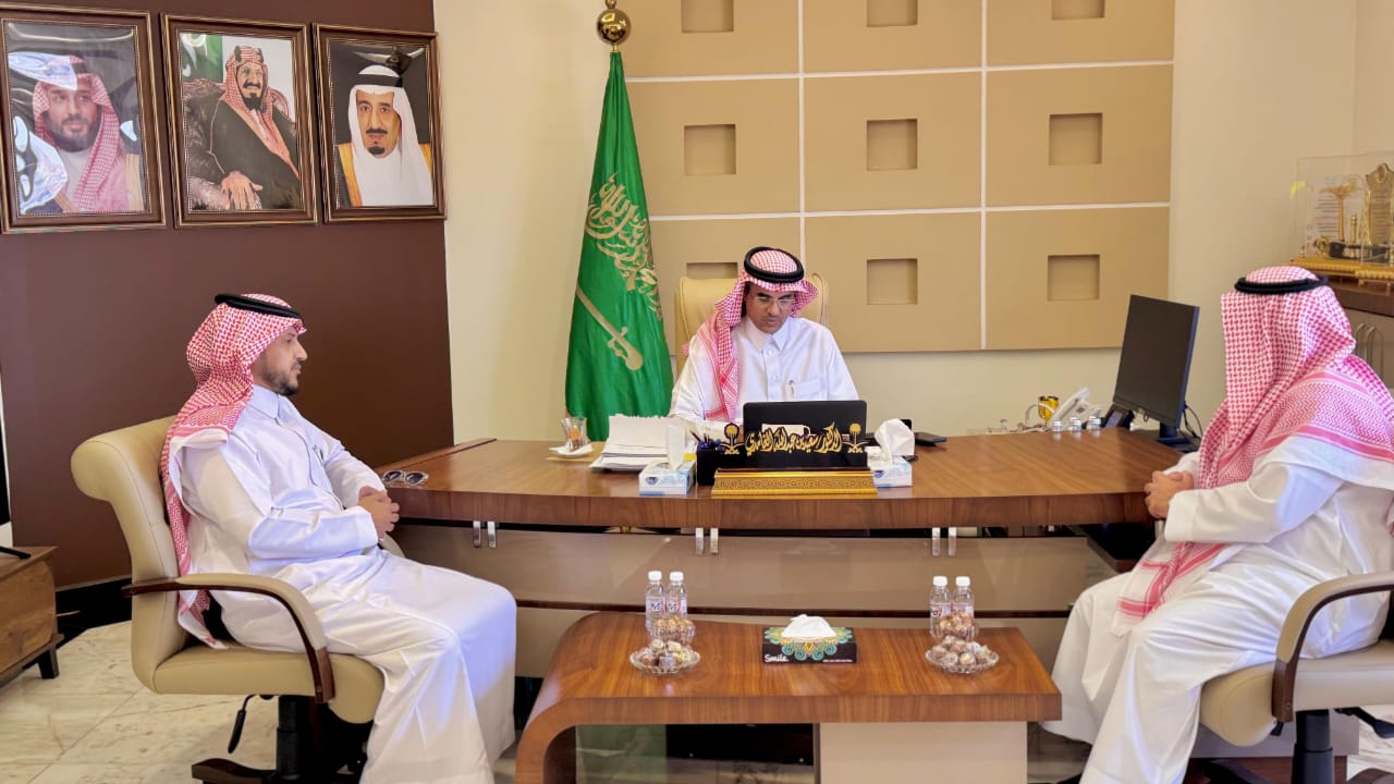 مدير عام تعليم الطائف يبحث مع جمعية أمان سبل التعاون والشراكة 