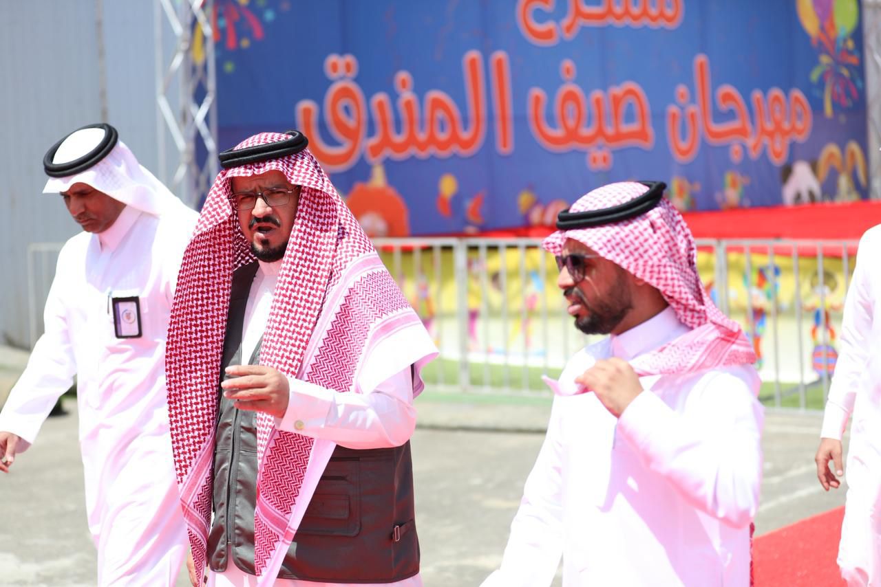أمين منطقة الباحة يقف على جاهزية المرافق البلدية بالمندق استعدادا لصيف الباحة 2026