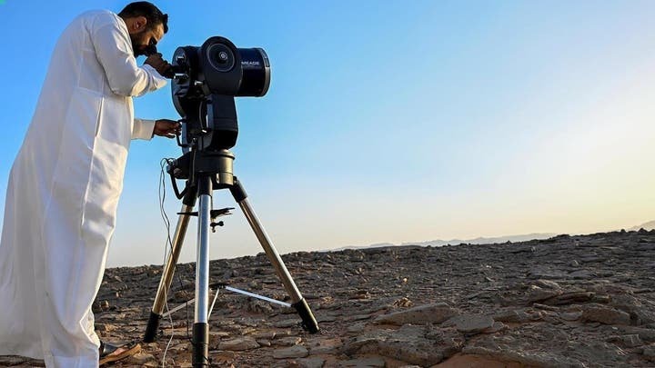 المحكمة العليا تدعو لتحري رؤية هلال شهر ذي الحجة مساء الأحد 30 من ذي القعدة لعام 1447هـ